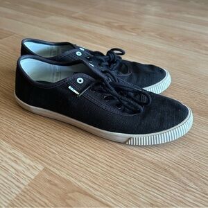 Toms Black Canvas Laced Low Top Sneakers Women’s 7